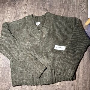 NWT PacSun green sweater
